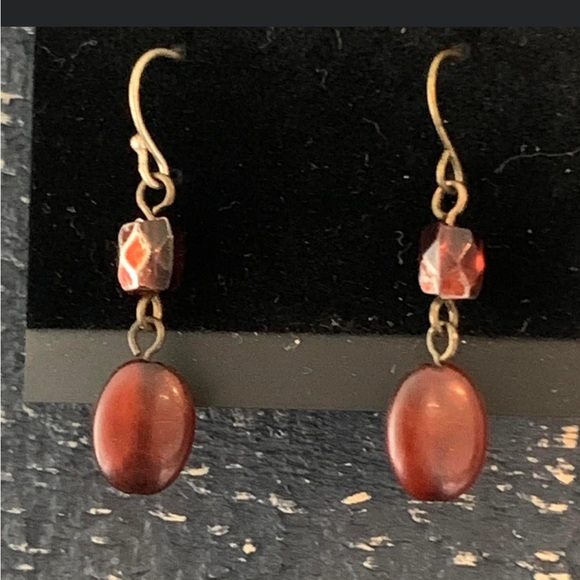Dangling Beaded Pair of Earrings - Picture 1 of 1